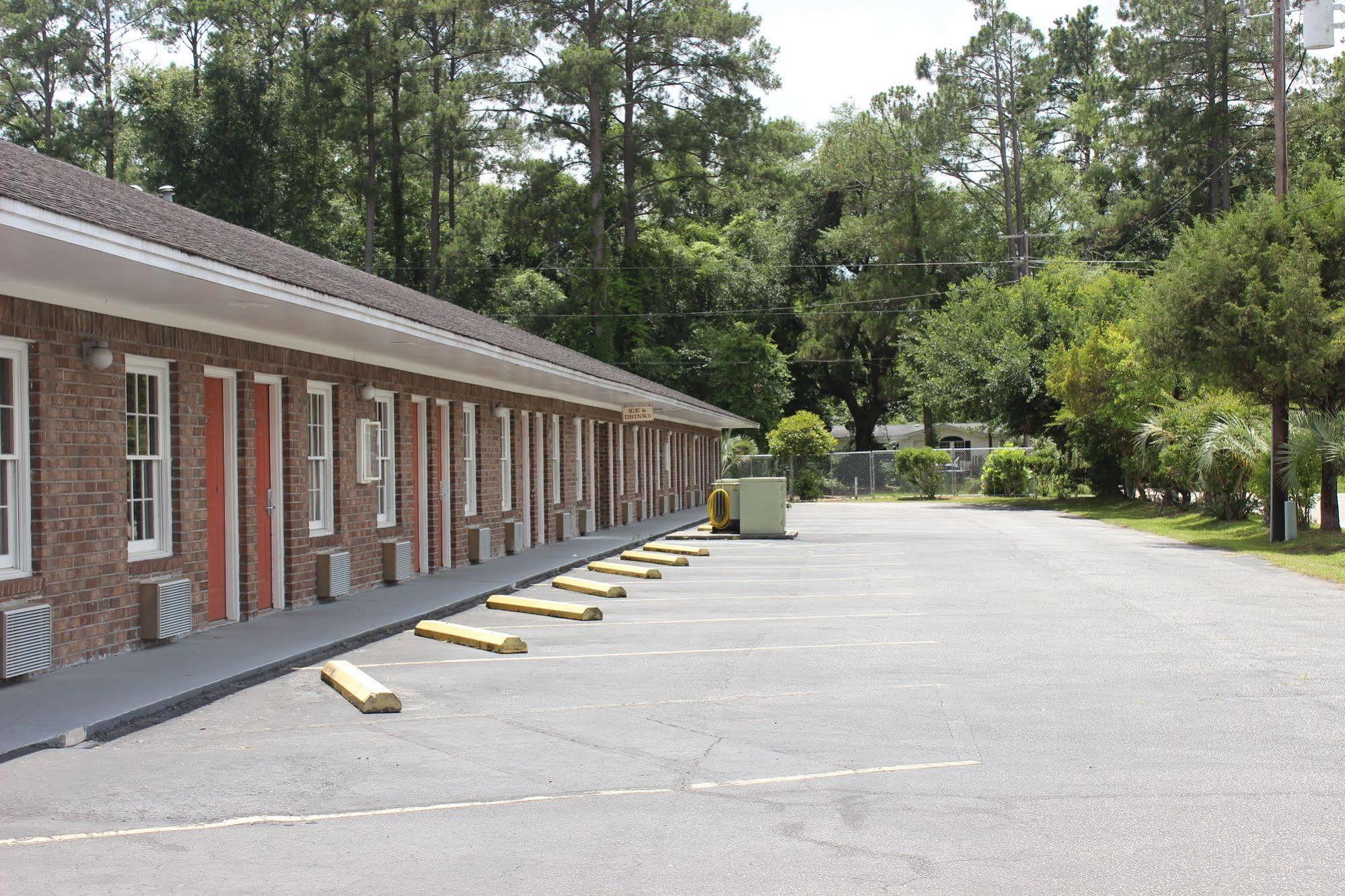 Carolina Lodge Walterboro Kültér fotó